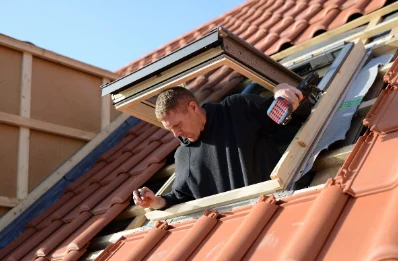 Pose de fenêtres de toit Velux à Maysel